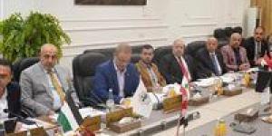 "المعلمين
      العرب"
      يثمن
      جهود
      مصر
      في
      دعم
      القضية
      الفلسطينية
      ورفض
      التهجير - كورة نيوز