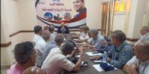 قنا..
      "عنتر":
      نعمل
      علي
      تذليل
      أي
      عقبات
      قد
      تواجه
      سير
      الامتحانات - كورة نيوز