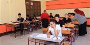 تعرف
      على
      كيفية
      الاستعلام
      عن
      أرقام
      الجلوس
      الصف
      الثالث
      الثانوي
      2025
      بالاسم
      فقط - كورة نيوز
