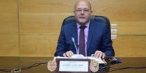 النعماني
      يقرر
      صرف
      مكافاة
      للعاملين
      بجامعة
      سوهاج
      تقديرا
      لجهودهم - كورة نيوز