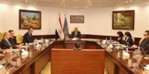 وزير
      الاتصالات
      يشهد
      توقيع
      مذكرة
      تفاهم
      لتأهيل
      الكوادر
      الشابة
      وتوفير
      فرص
      عمل - كورة نيوز