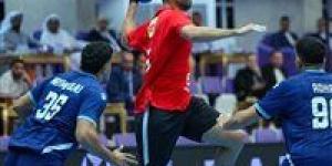 الأهلي
      يتوج
      ببطولة
      السوبر
      المصري
      لكرة
      اليد
      بعد
      الفوز
      على
      سموحة - كورة نيوز