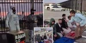 أول
      تعليق
      من
      الأزهر
      على
      الاعتداء
      العنصري
      ضد
      طلاب
      مسلمون
      أثناء
      الصلاة
      بفلوريدا - كورة نيوز