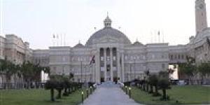 اليوم..
      قافلة
      طبية
      من
      "أسنان
      القاهرة"
      للكشف
      والعلاج
      لطلاب
      جامعة
      القاهرة
      الأهلية - كورة نيوز