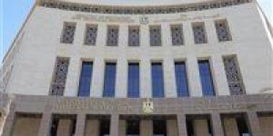 «رقصت
      في
      الفسحة»..
      فصل
      طالبة
      ثانوي
      تجاري
      أسبوعين
      بالخصوص - كورة نيوز