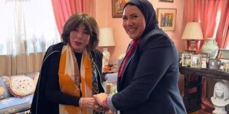 عروس النيل.. اليوم السابع فى منزل الفنانة لبنى عبد العزيز - كورة نيوز