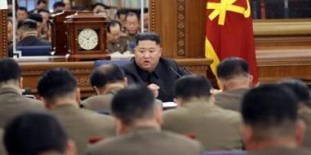 زعيم كوريا الشمالية غاضبا بعد فشل تشغيل سفينة حربية: إهمال لا يمكن أن يغتفر - كورة نيوز