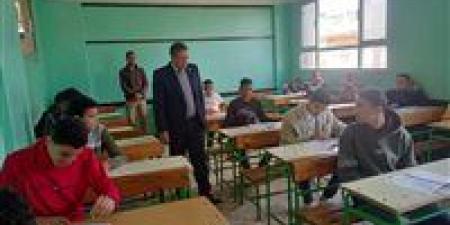 تأخر
      توزيع
      أوراق
      امتحان
      اللغة
      العربية
      للشهادة
      الإعدادية
      بكفر
      الشيخ..
      إنفوجراف - كورة نيوز