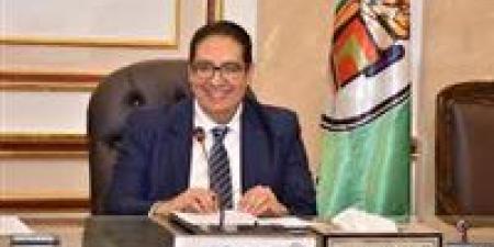 مستشفيات
      جامعة
      القاهرة:
      استقبال
      7007
      حالات
      مرضية
      وإجراء
      320
      جراحة
      بأقسام
      الطوارئ - كورة نيوز