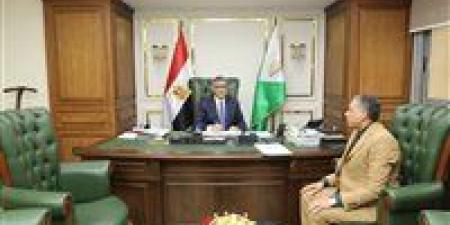 محافظ
      الجيزة
      يبحث
      الاستعدادات
      النهائية
      لامتحانات
      الثانوية
      العامة
      2025 - كورة نيوز