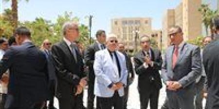 رئيس
      جامعة
      الفيوم:
      الجامعة
      الأهلية
      تمثل
      إضافة
      قوية
      لمنظومة
      الجامعات
      الأهلية - كورة نيوز