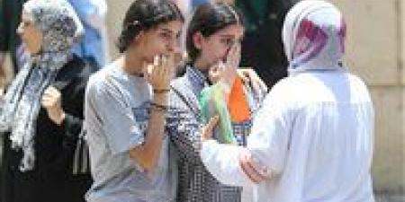 إجابة
      امتحان
      الفرنساوي
      للثانوية
      العامة
      2025
      نظام
      قديم..
      كاملة
      «سؤالxجواب» - كورة نيوز