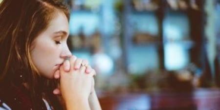 ما هو قلق الأخبار.. روشتة تخفيف التوتر مع تصاعد الأحداث المقلقة عالميا - كورة نيوز