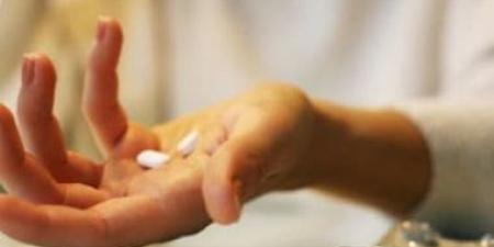 نقابة الأطباء تُحذر "ترند المسكنات" وأشباهه: قد يقودك إلى الغسيل الكلوى - كورة نيوز