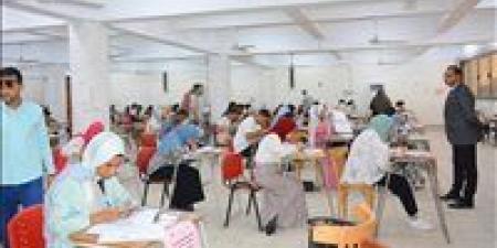 عاجل|قبل
      امتحانات
      «ميدترم»
      بالجامعات..
      تنبيهات
      مهمة
      من
      الكليات - كورة نيوز