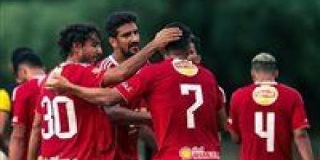 الأهلي
      يواصل
      نزيف
      النقاط
      في
      الدوري
      بتعادل
      سلبي
      مع
      المصري - كورة نيوز