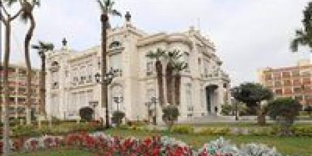 خدمات
      علاجية..
      قرارات
      وزارة
      المالية
      لأساتذة
      جامعة
      عين
      شمس - كورة نيوز