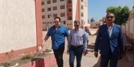 مدير
تعليم
كفر
الشيخ
يشيد
بتفعيل
منصة
«Quero»
لطلاب
الصف
الأول
الثانوي - كورة نيوز