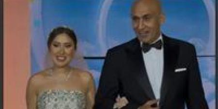 عاجل|
القصة
الكاملة
لفرح
ابنة
وزير
التربية
والتعليم..
فيديو
من
الحفل - كورة نيوز