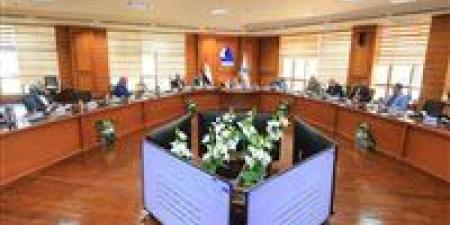 جامعة
      كفر
      الشيخ
      تشيد
      بـ
      «التعليم
      العالي»
      بعد
      تصدرها
      أعلى
      تصنيف
      دولي
      في
      إدارة
      الابتكار
      المؤسسي - كورة نيوز