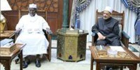 لتعزيز
التعاون..
شيخ
الأزهر
يستقبل
وزير
التعليم
العالي
التشادي - كورة نيوز