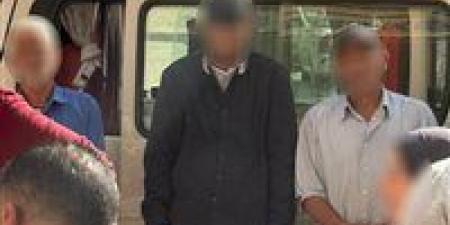 ولية
      أمر
      طفلة
      معتدى
      عليها
      بمدرسة
      سيدز:
      أحد
      المتهمين
      تم
      رفده
      بنفس
      التهمة
      وعاد
      للمدرسة - كورة نيوز