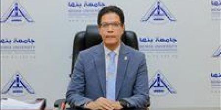 رئيس
      جامعة
      بنها
      يدلي
      بصوته
      في
      انتخابات
      مجلس
      النواب - كورة نيوز