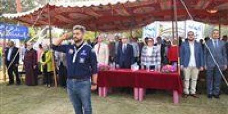 رئيس
      جامعة
      أسيوط
      يفتتح
      فعاليات
      الدورة
      الكشفية
      44
      والإرشادية
      30 - كورة نيوز