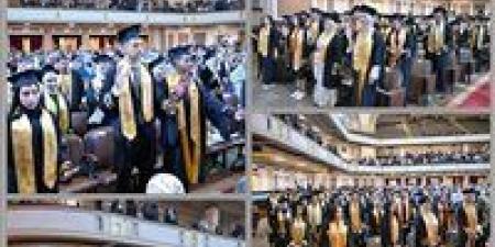 كلية
      طب
      الأسنان
      جامعة
      القاهرة
      تحتفل
      بتخريج
      الدفعة
      96
      بقاعة
      الاحتفالات
      الكبرى - كورة نيوز