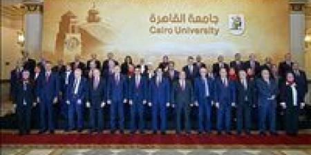 مجلس
      جامعة
      القاهرة
      يناقش
      استعدادات
      امتحانات
      الفصل
      الدراسي
      الأول
      للعام
      الجامعي
      2025/2026 - كورة نيوز