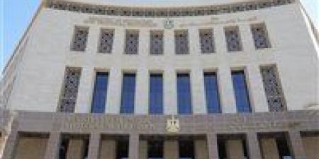 «رقصت
      في
      الفسحة»..
      فصل
      طالبة
      ثانوي
      تجاري
      أسبوعين
      بالخصوص - كورة نيوز