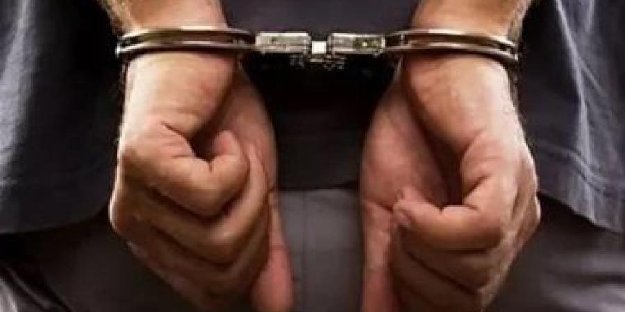 ضبط مكتب غير مرخص ينصب على راغبى الحج والعمرة - كورة نيوز