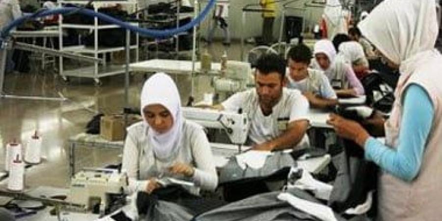 عجز الميزان التجارى يتراجع فى فبراير مدعوما بارتفاع صادرات مصر لـ4.4 مليار دولار - كورة نيوز