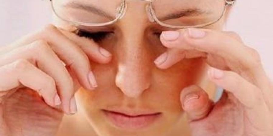 متلازمة جفاف العين.. الأسباب والأعراض وطرق العلاج - كورة نيوز