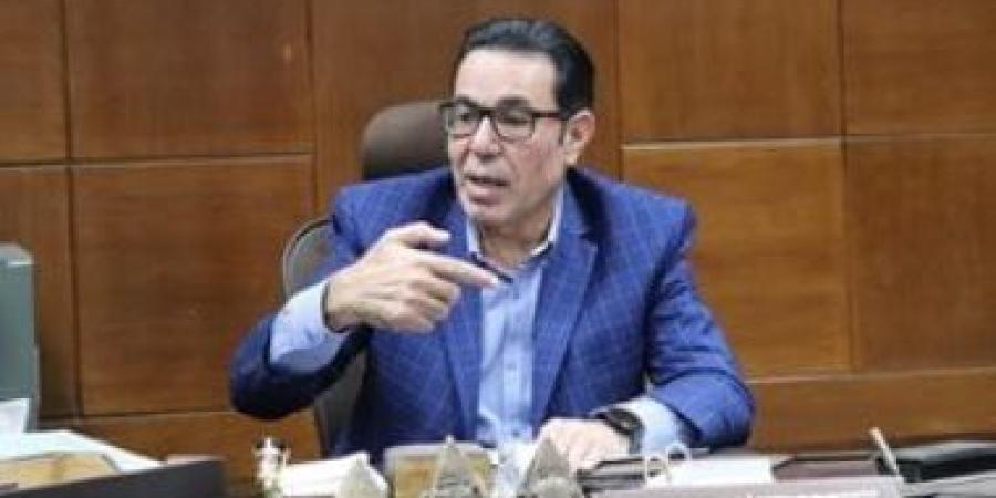 الغزل والنسيج: المحكمة أيدت إعلان فوز عبد الفتاح إبراهيم رئيسا للنقابة - كورة نيوز