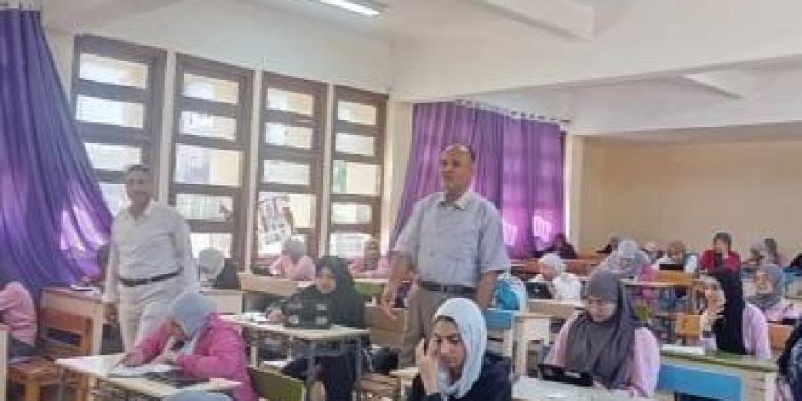ماراثون الثانوية العامة.. حبس 7 سنوات وغرامة 200 ألف عقوبة تسريب الامتحانات - كورة نيوز