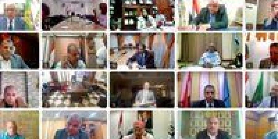 ثانوية
      عامة
      2025..
      عبداللطيف:
      أنا
      بتابع
      كاميرات
      المراقبة
      بنفسي
      كل
      امتحان - كورة نيوز