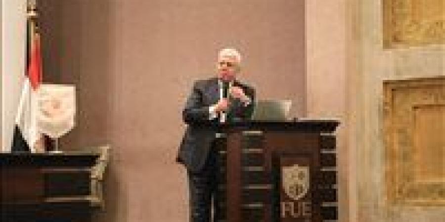 وزير
      التعليم
      العالي:
      إنشاء
      الجامعات
      الأهلية
      يحظى
      بدعم
      كبير
      من
      القيادة
      السياسية - كورة نيوز