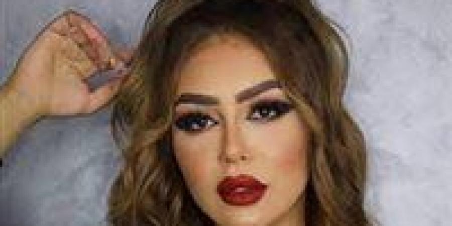 فيديو
      هدير
      عبد
      الرازق
      القديم
      يتصدر
      البحث
      وسط
      انتظار
      البلوجر
      كلمة
      القضاء..
      القصة
      الكاملة - كورة نيوز