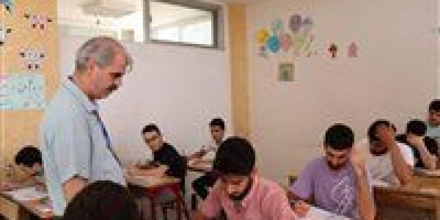 مراجعة
      رياضيات
      لمقرر
      امتحان
      شهر
      أكتوبر
      2025
      لطلاب
      الخامس
      الابتدائي - كورة نيوز