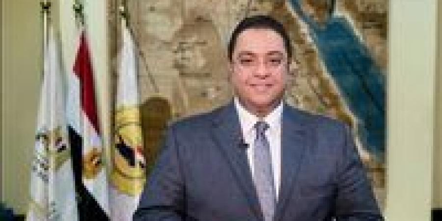 تجديد
      ندب
      "كريم
      همام"
      مستشارًا
      لوزير
      التعليم
      العالي
      للأنشطة
      الطلابية
      ومديرًا
      لمعهد
      إعداد
      القادة - كورة نيوز