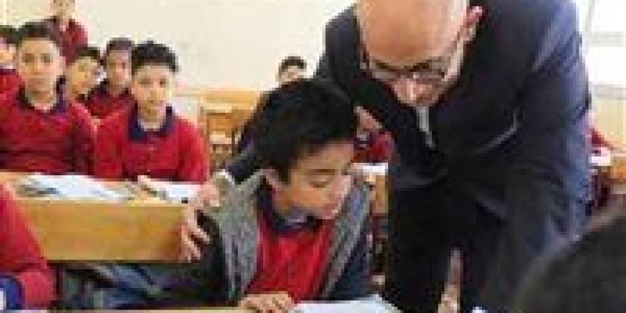 حقيقة
      إلزام
      3
      معلمين
      بمراجعة
      تصحيح
      التقييمات
      الأسبوعية - كورة نيوز