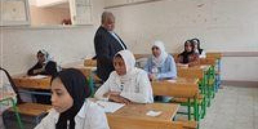 عاجل|
      تعرف
      على
      موعد
      انطلاق
      امتحان
      نصف
      العام
      لصفوف
      النقل
      والشهادة
      الإعدادية - كورة نيوز