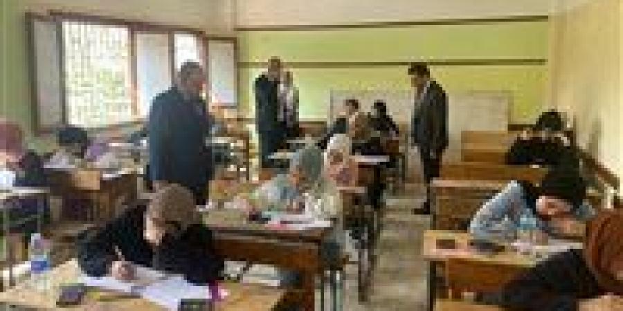 توزيع
      درجات
      الثانوية
      العامة
      2026..
      "تعرف
      على
      المجموع" - كورة نيوز