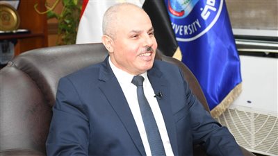 4 محاضرات دولية كبرى بمشاركة 200 باحث من 15 جامعة مصرية وعربية ضمن فعاليات مؤتمر الدراسات العليا بجامعة قناة السويس