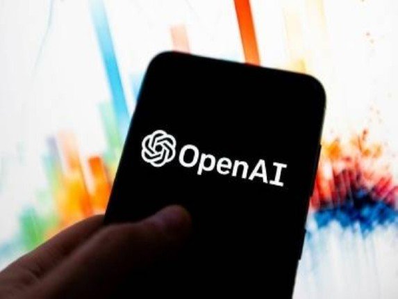 “OpenAI” تطلق “وضع التسجيل” في تطبيق ChatGPT لتحويل المحادثات الصوتية إلى نصوص دقيقة