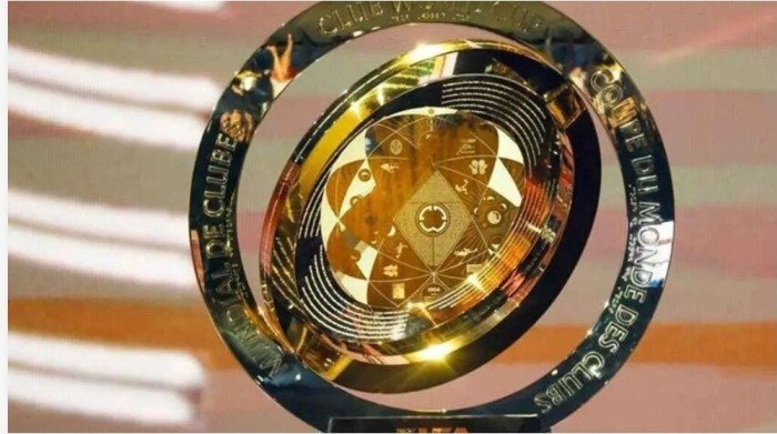 أول فريق يغادر كأس العالم للأندية 2025