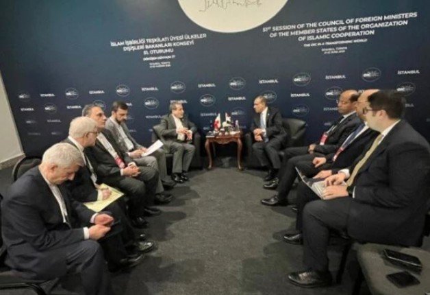 اتفاق مصري – إيراني على مواصلة التشاور بشأن أمن المنطقة