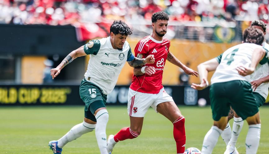 الأهلي يسقط أمام بالميراس بهدفين …