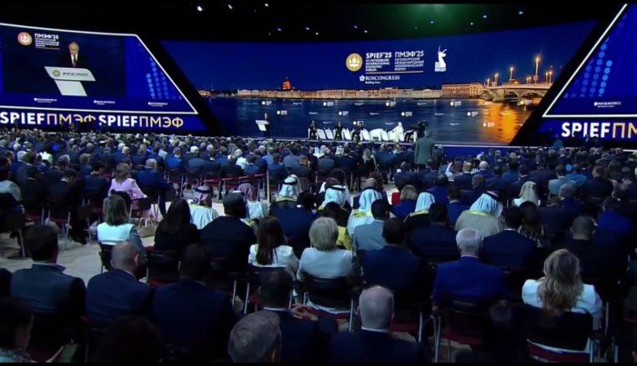 البحرين وإندونيسيا تؤكدان على عمق الشراكة مع روسيا في الطاقة والاقتصاد والأمن